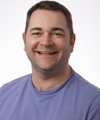 123530 Esben Henriksen